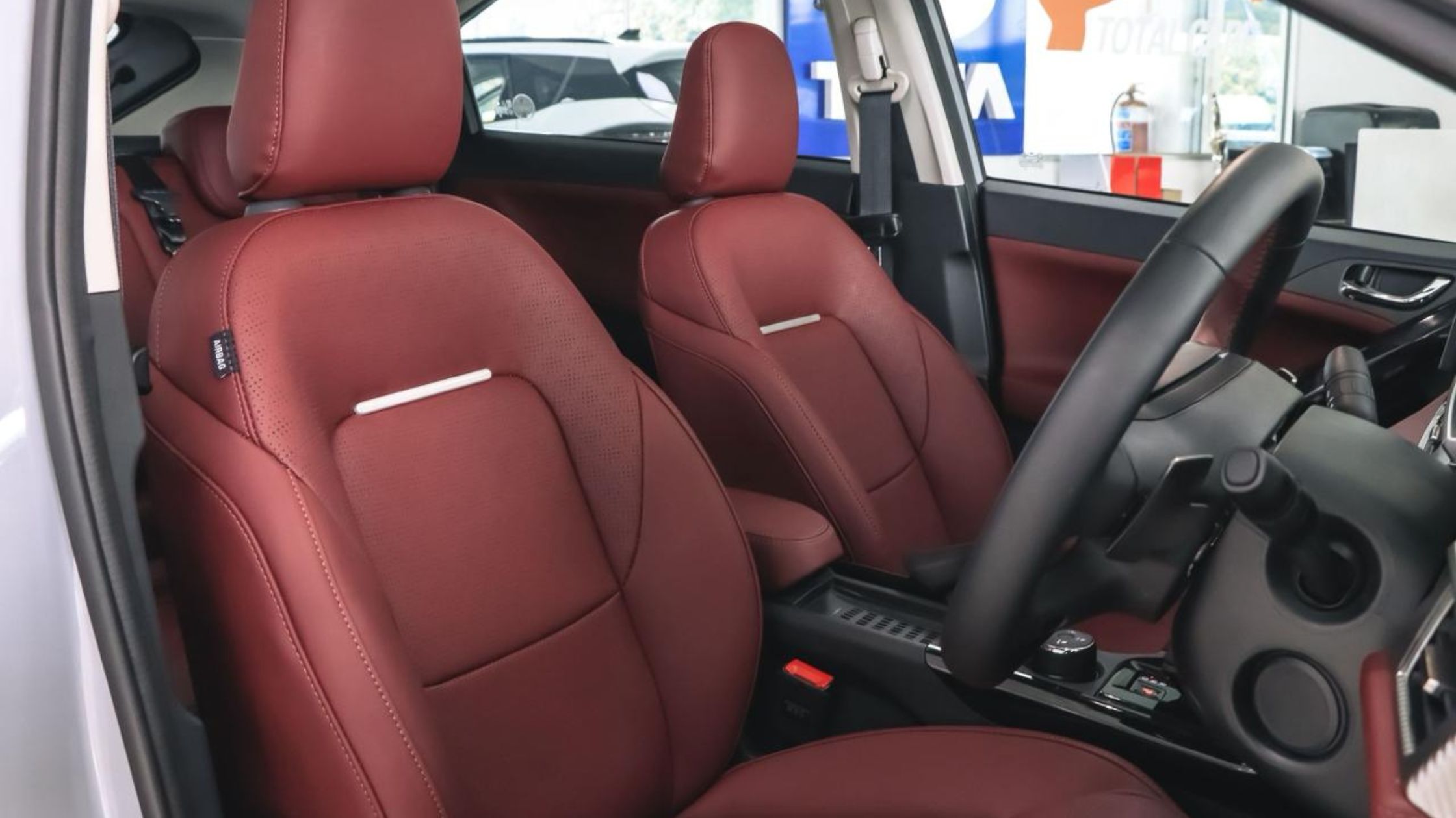 CMH Tata Randburg Curvv Front seats1