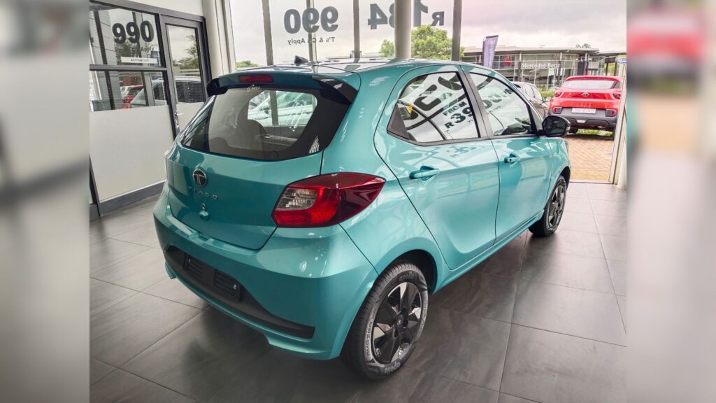TATA TIAGO REAR SIDE VIEW
