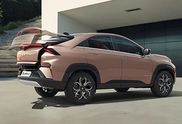 Gesture-Controlled Powered Tailgate